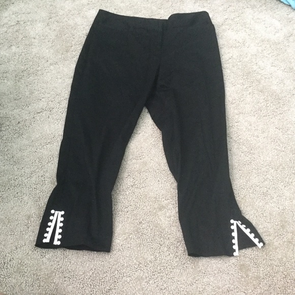 Ruby Rd. Pants - Ruby Road Petite Black Capri Pants with White Beads Size 6 Office Career
